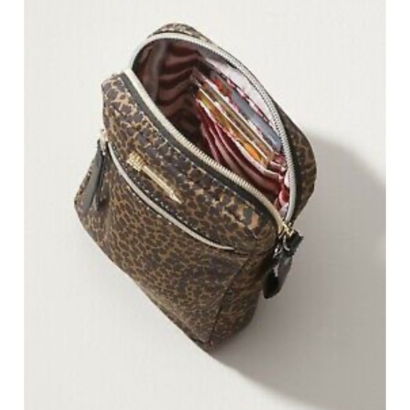 Brand New Stella & Dot Leopard Crush It Essential Crossbody - Picture 3 of 10